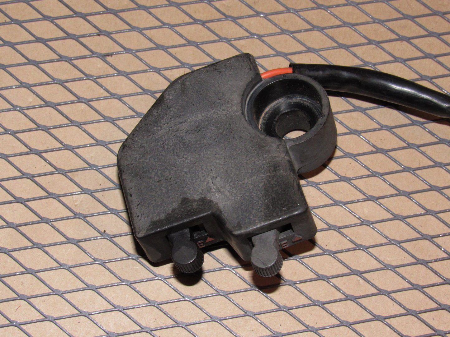 80 81 82 83 Honda Gold Wing GL1100 OEM Audio Radio Tune & Mute Switch