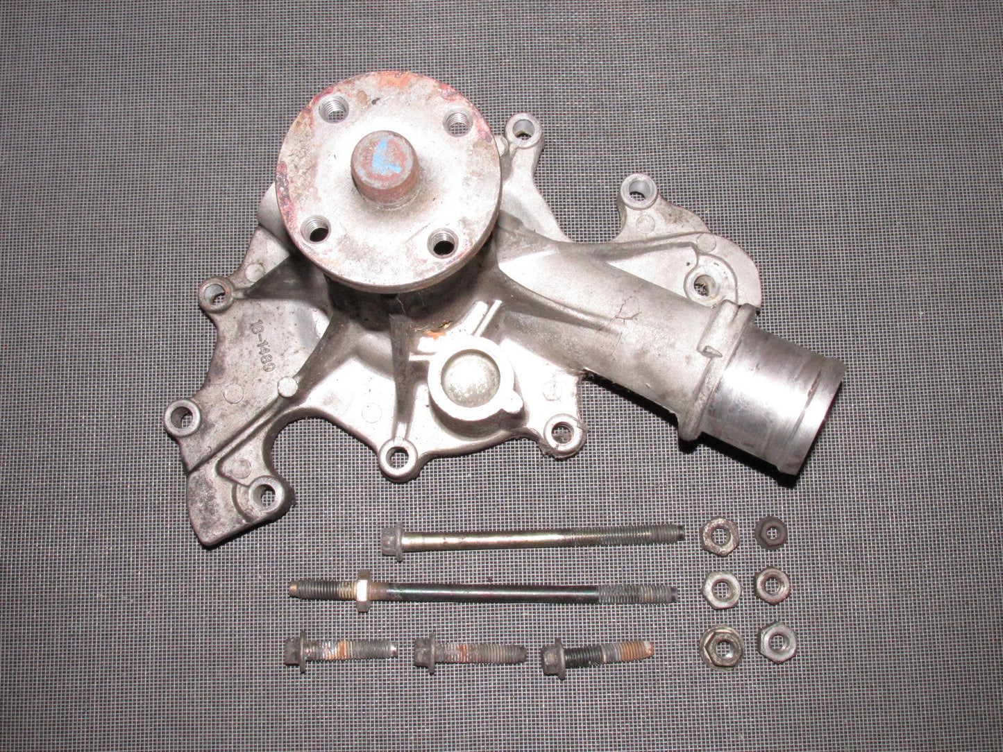 94 95 96 97 Ford Mustang V6 Water Pump