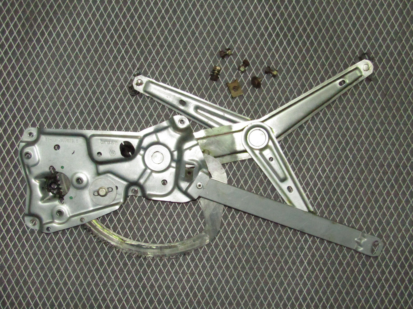1992-1995 BMW 325 Sedan OEM Window Regulator - Front Right