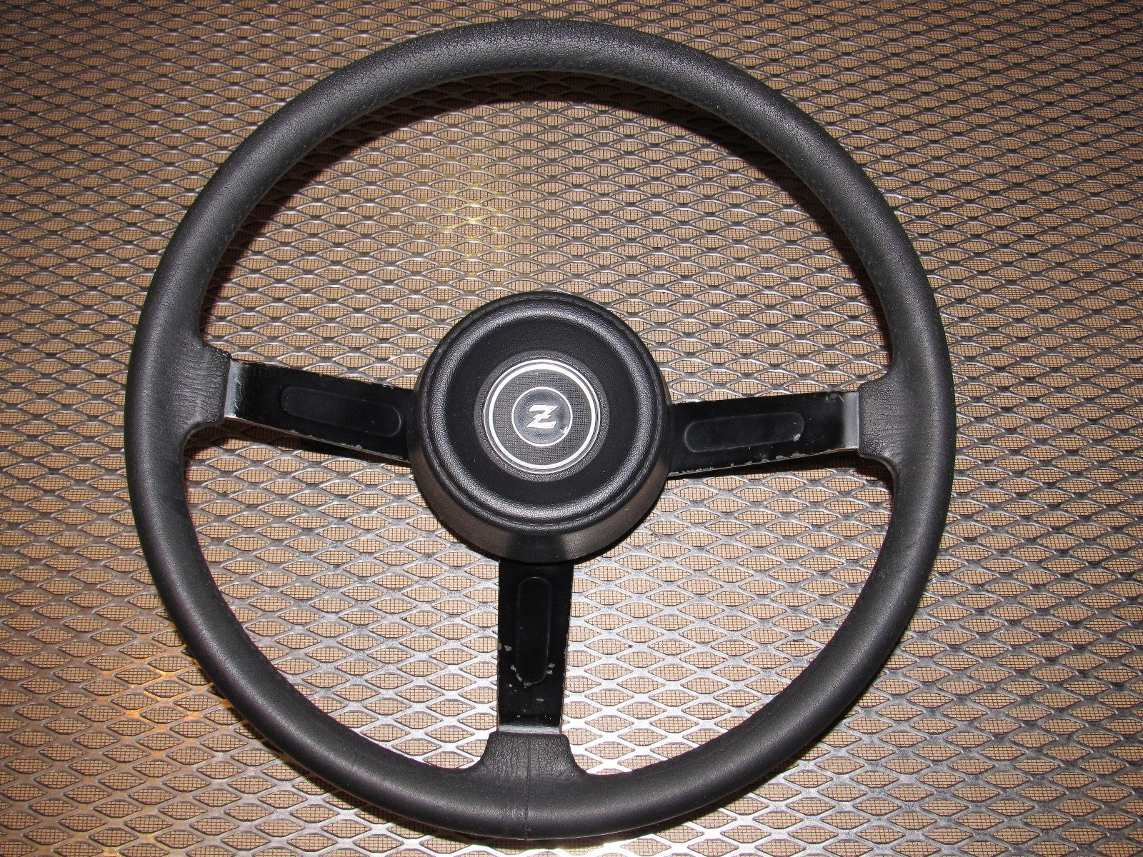 75 76 77 78 Datsun 280z OEM Steering Wheel