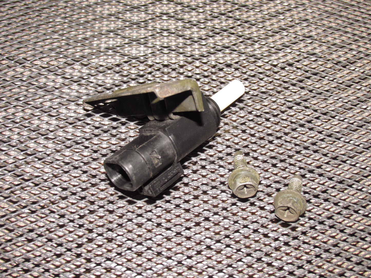90 91 92 93 94 95 96 Nissan 300zx OEM Hood Alarm Switch