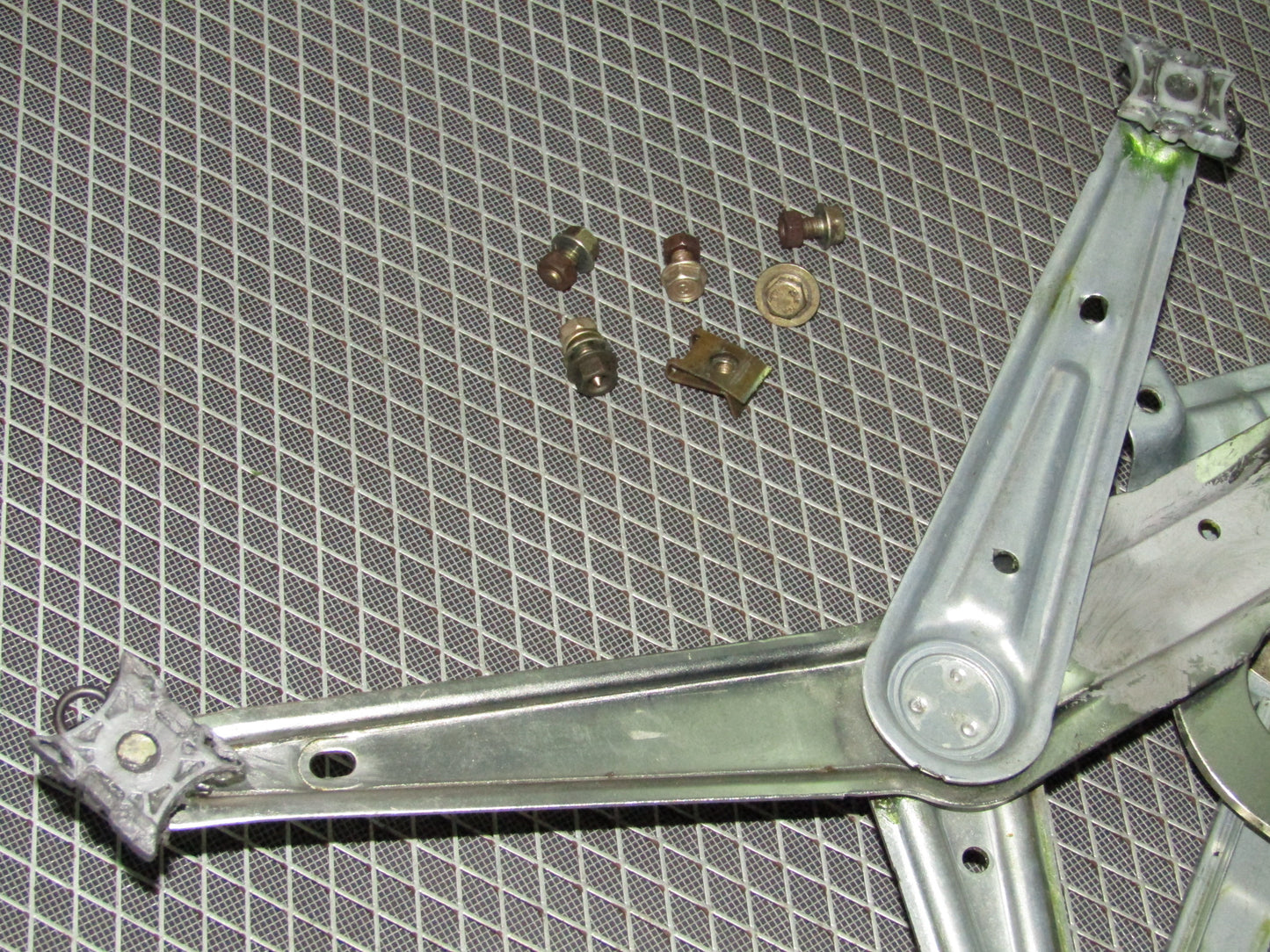 1992-1995 BMW 325 Sedan OEM Window Regulator - Front Right