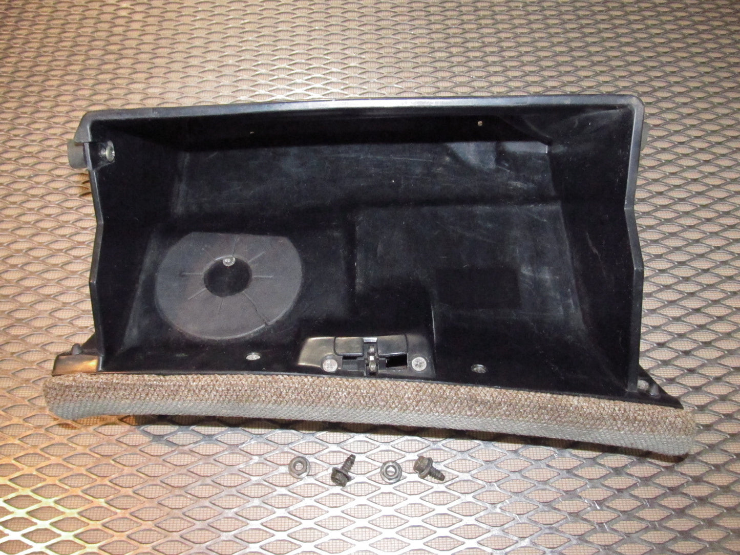 90-91 Nissan 300zx OEM Glove Box – Autopartone