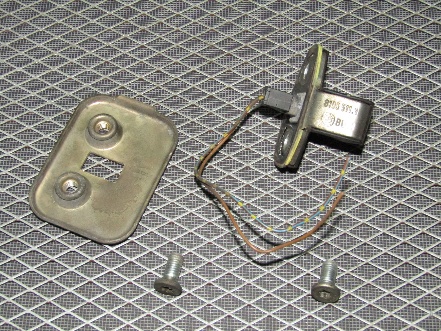 1992-1995 BMW 325 Sedan OEM Door Latch Striker - Front Right