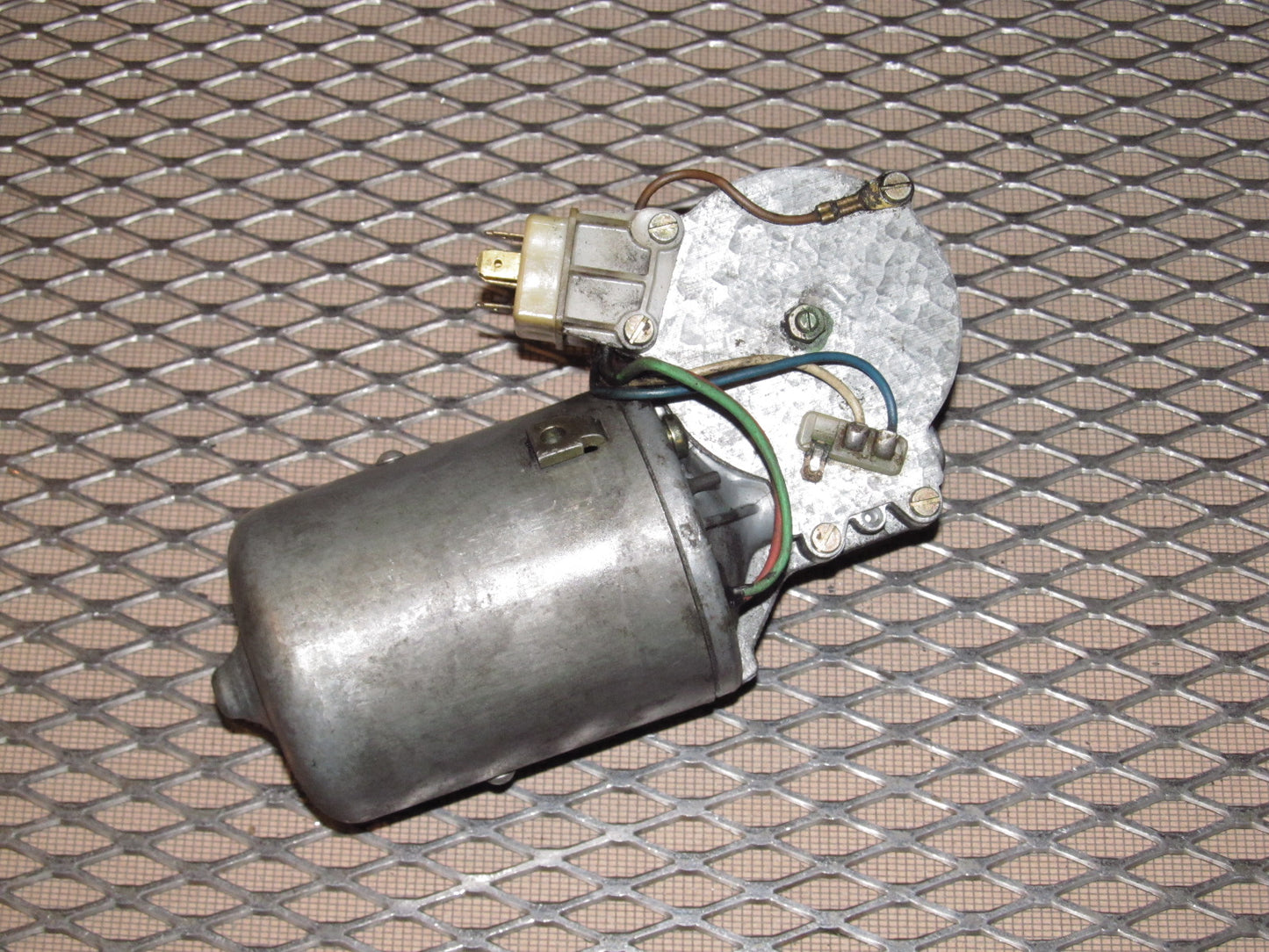83-85 Porsche 944 OEM Front Wiper Motor