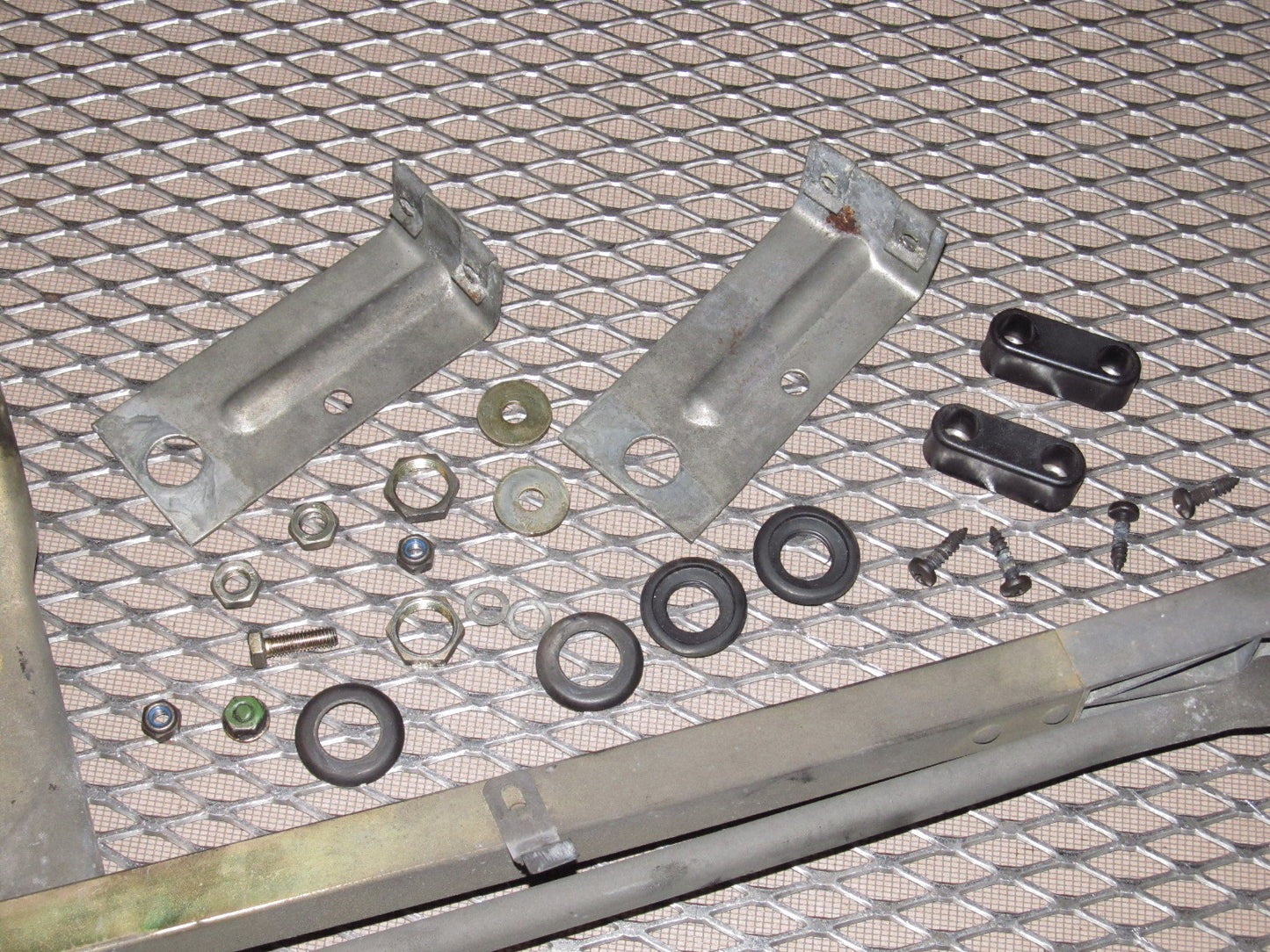 83-85 Porsche 944 OEM Front Wiper Linkage & Bracket