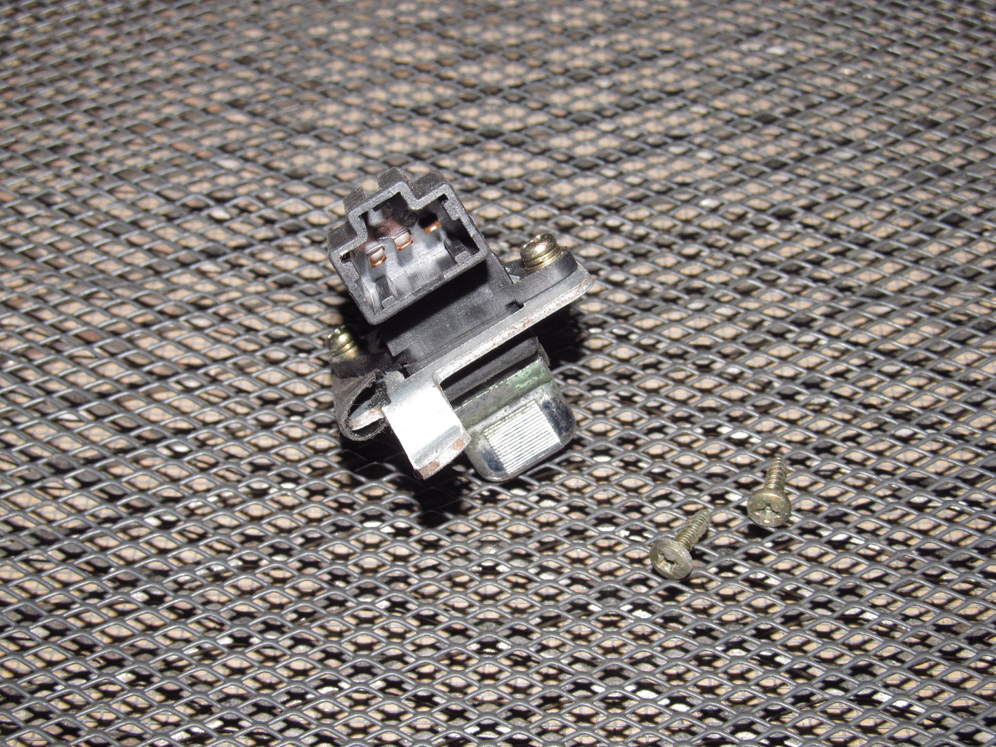 92-96 Honda Prelude OEM Power Door Lock Switch - Right