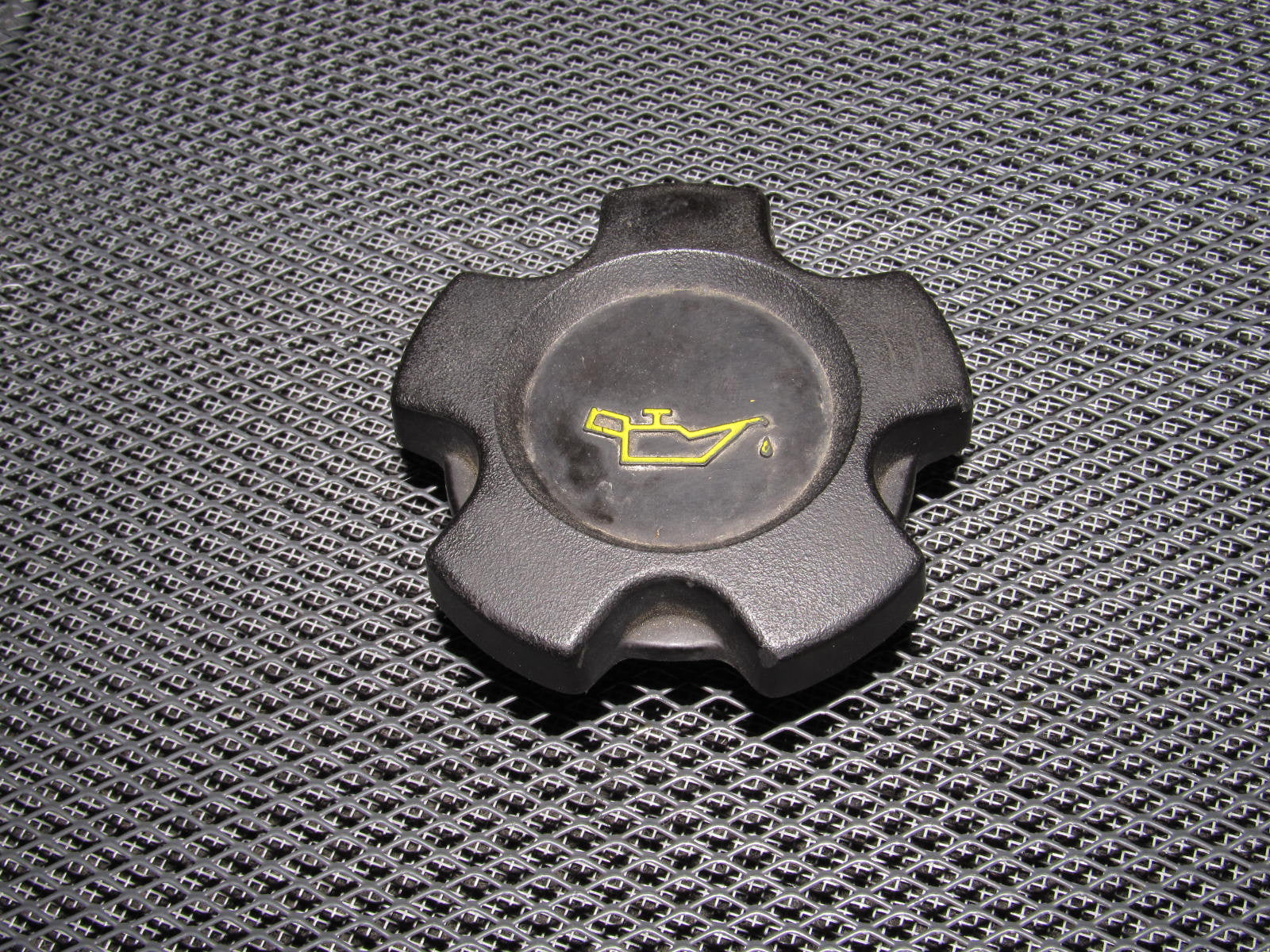 90 91 92 93 94 95 96 Nissan 300zx OEM Engine Oil Filler Cap