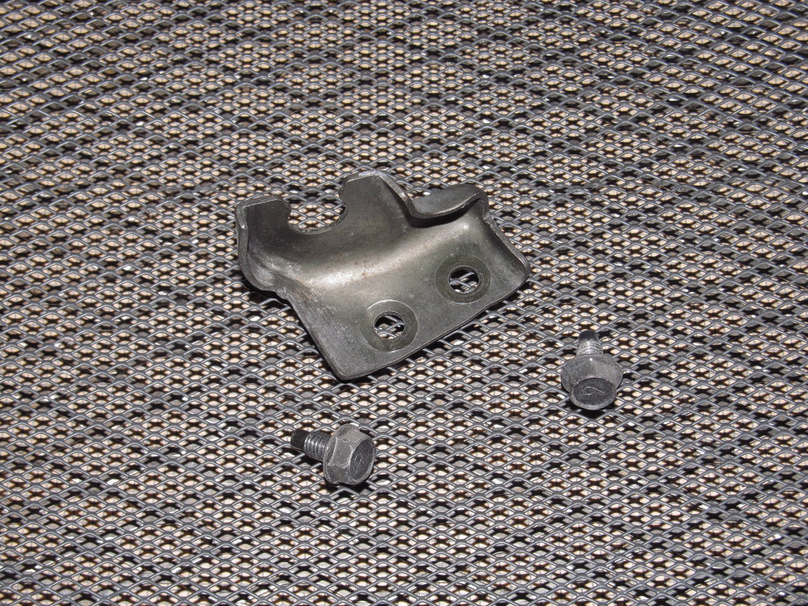 90 91 92 93 Mazda Miata OEM Throttle Cable Holder