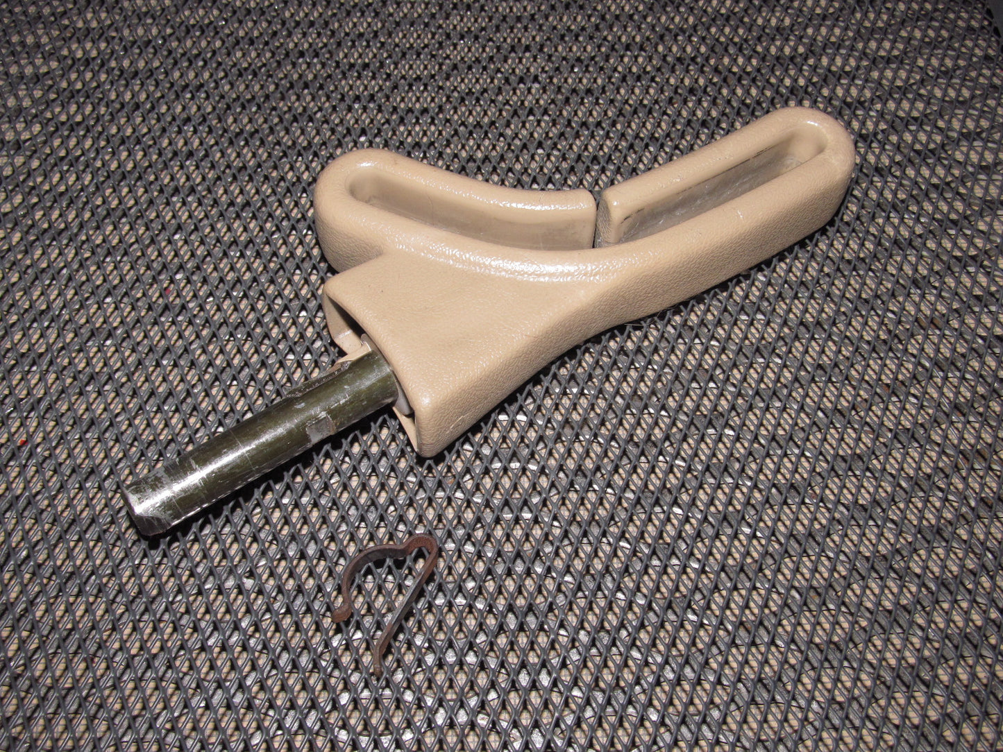 94 95 96 97 Mitsubishi 3000GT OEM Front Seat Belt Holder - Left
