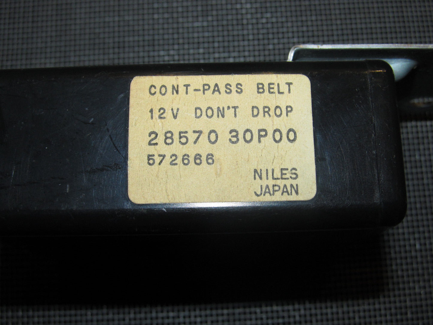 90 91 92 93 94 95 96  Nissan 300zx Cont-Pass Belt Unit 28570 30P00