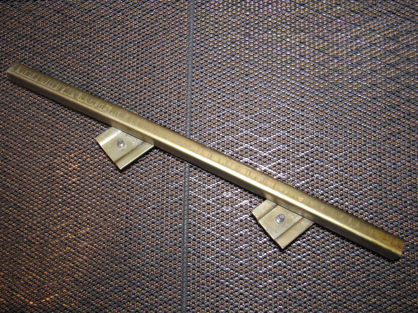 72 73 Datsun 240z OEM Window Guide - Right