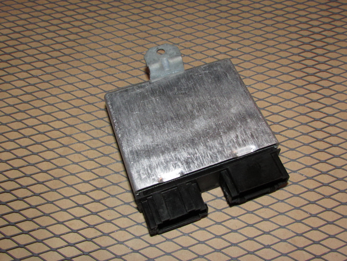 93 94 95 96 97 98 Volkswagen Jetta OEM Anti Theft Alarm Module