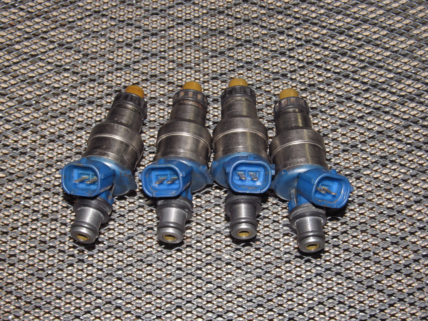 90 91 92 93 Mazda Miata OEM Fuel Injector - Set