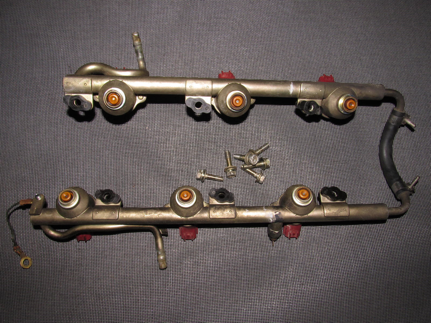 90 91 92 93 94 95 96 Nissan 300zx OEM Fuel Injector Set & Fuel Rail