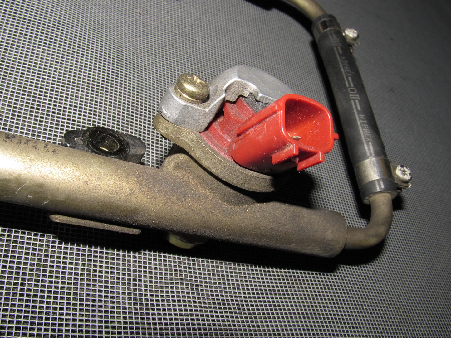 90 91 92 93 94 95 96 Nissan 300zx OEM Fuel Injector Set & Fuel Rail
