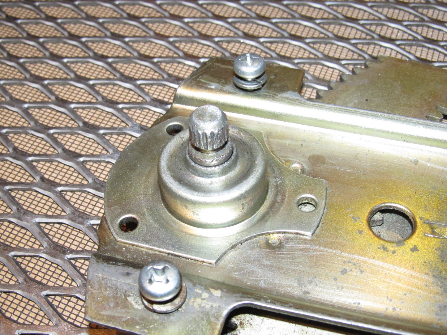 72 73 Datsun 240z OEM Window Regulator - Left