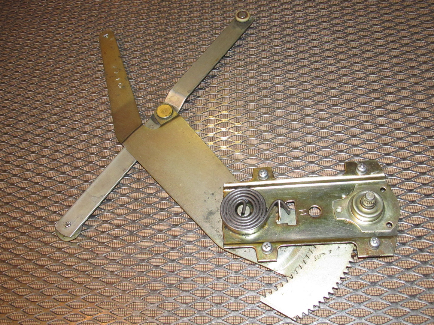 72 73 Datsun 240z OEM Window Regulator - Right