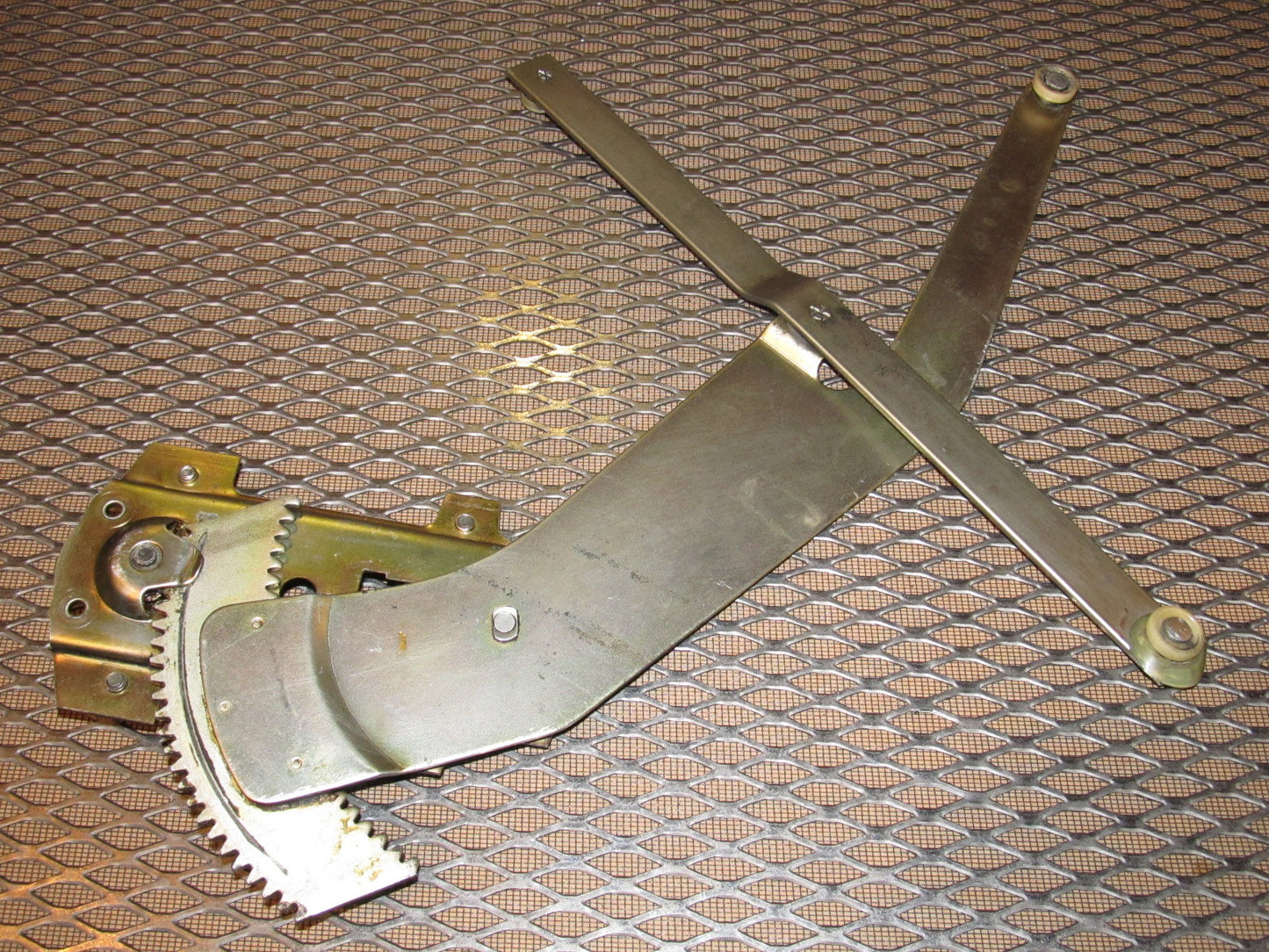 72 73 Datsun 240z OEM Window Regulator - Right