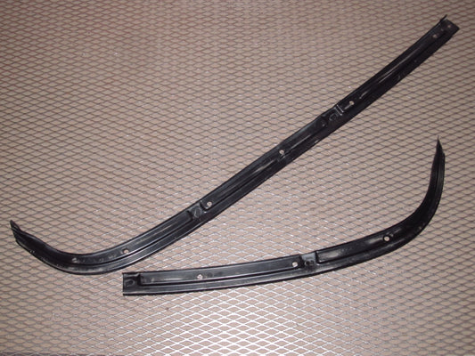 91 92 93 94 95 Toyota MR2 OEM Rear Bumper Upper Mounting Bracket Plate