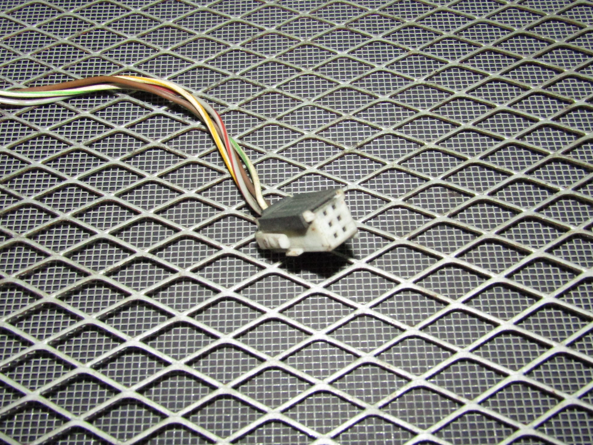 1992-1995 BMW 325 Sedan OEM Window Switch Pigtail Harness - Rear Left