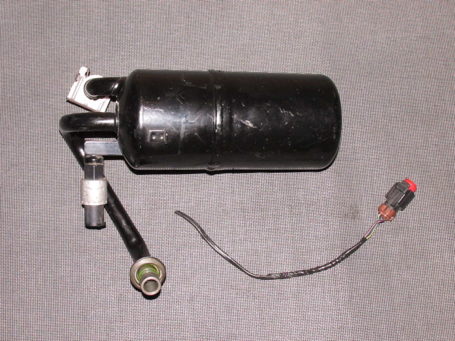 94 95 96 97 Ford Mustang OEM A/C Receiver Drier