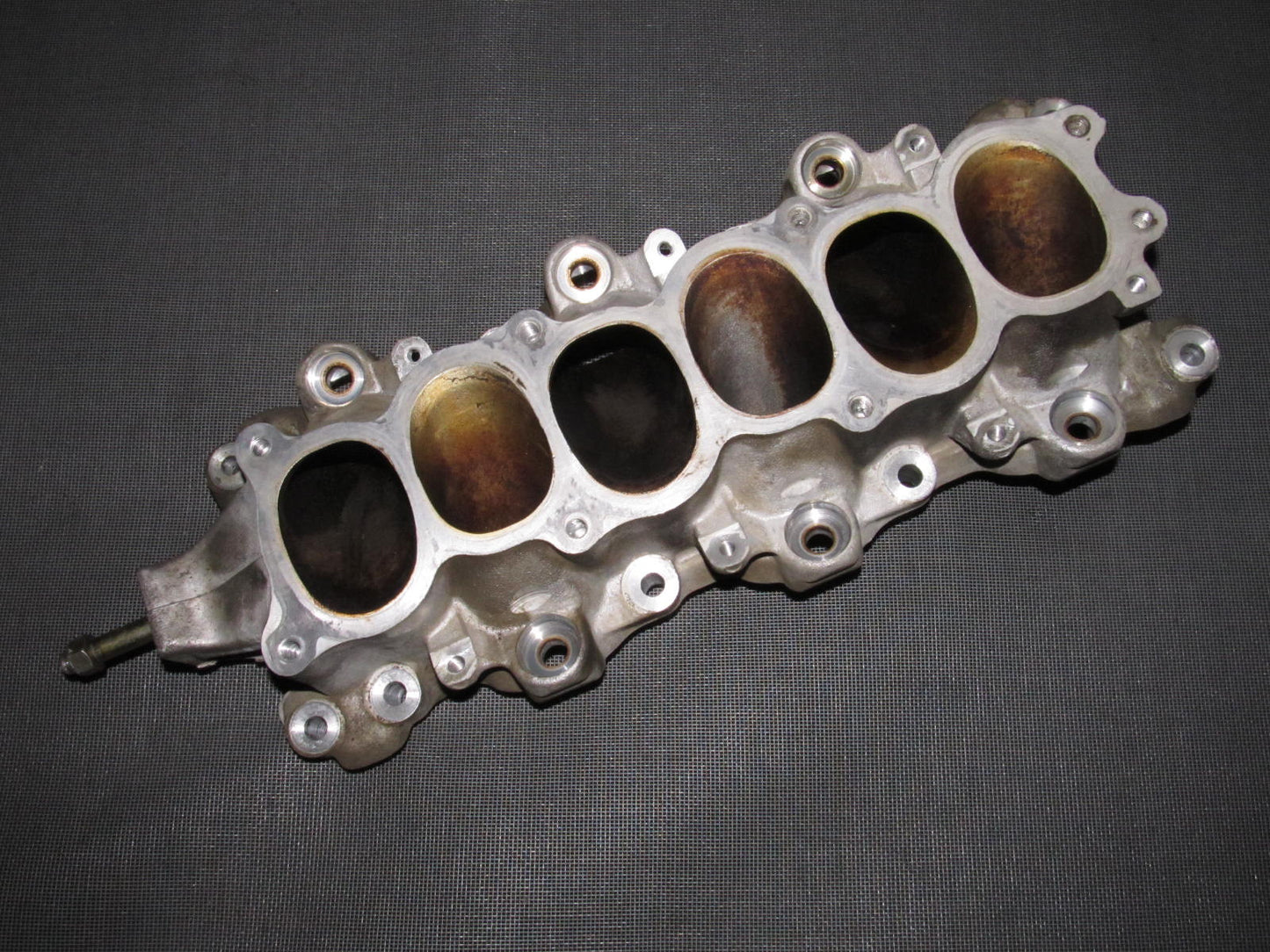 90 91 92 93 94 95 96 Nissan 300zx OEM Lower Intake Manifold Runner