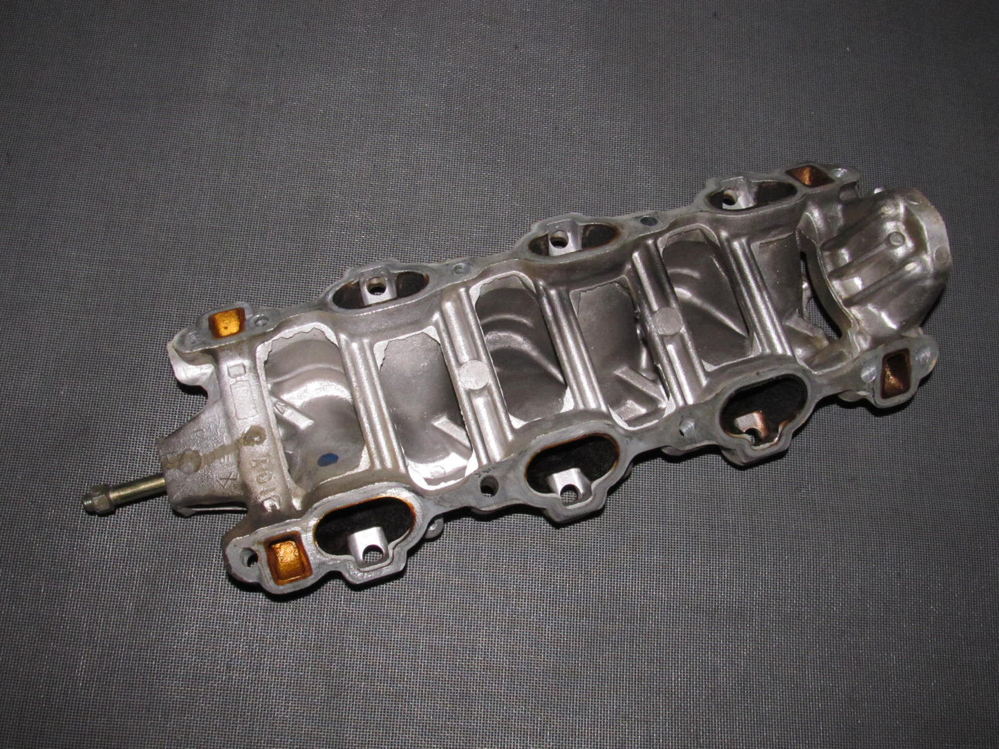 90 91 92 93 94 95 96 Nissan 300zx OEM Lower Intake Manifold Runner