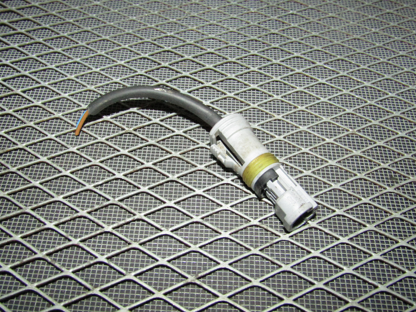 92 93 94 95 BMW 325 OEM Rear Brake ABS Sensor Pigtail Harness - Left