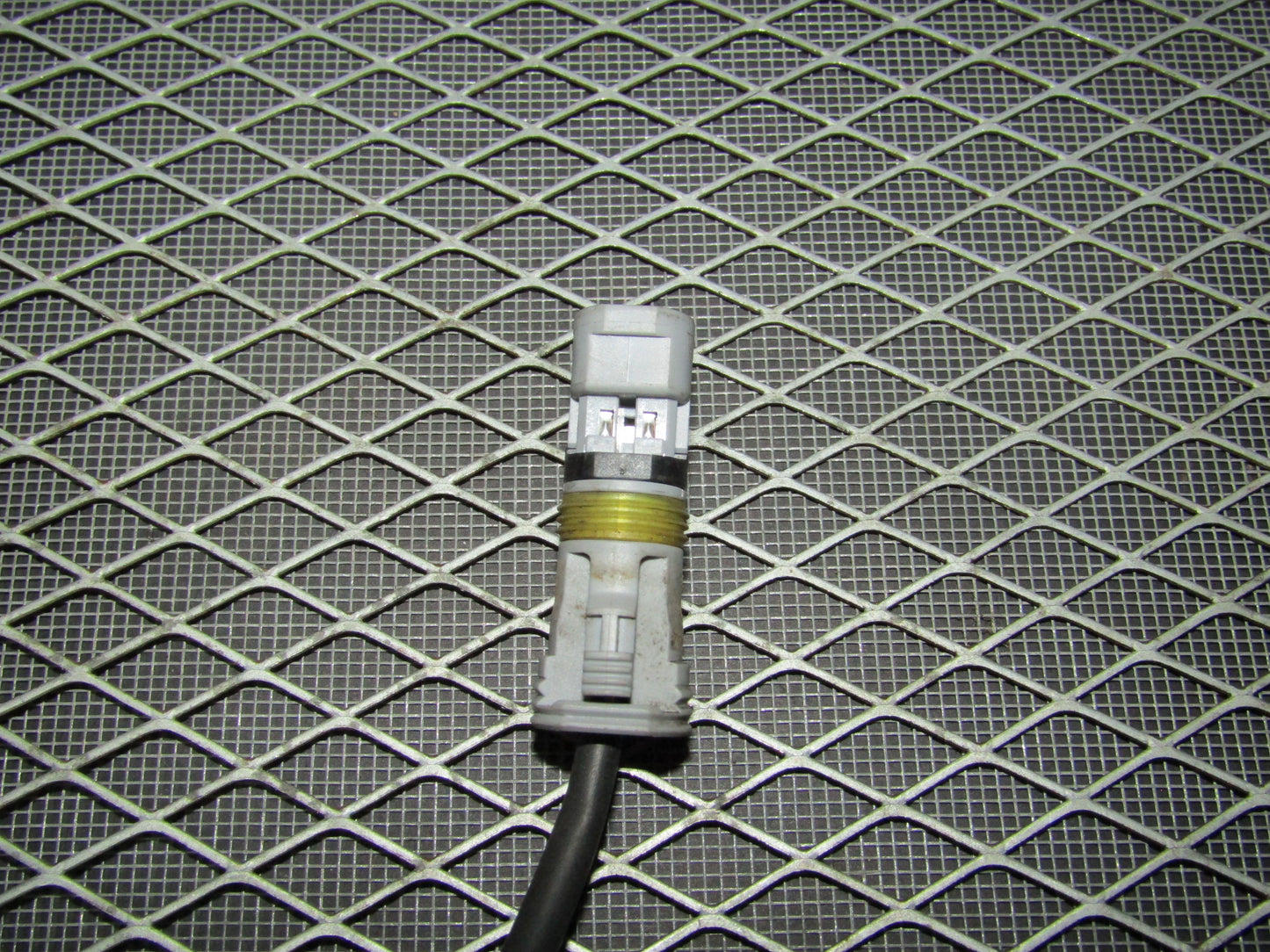 92 93 94 95 BMW 325 OEM Rear Brake ABS Sensor Pigtail Harness - Left