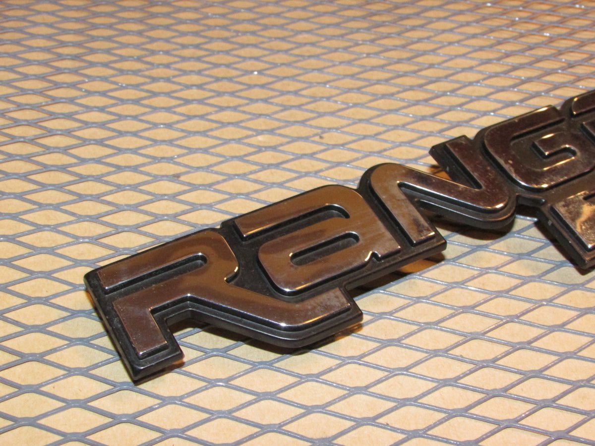 93 94 95 96 97 Ford Ranger OEM Front Fender XLT Emblem Badge