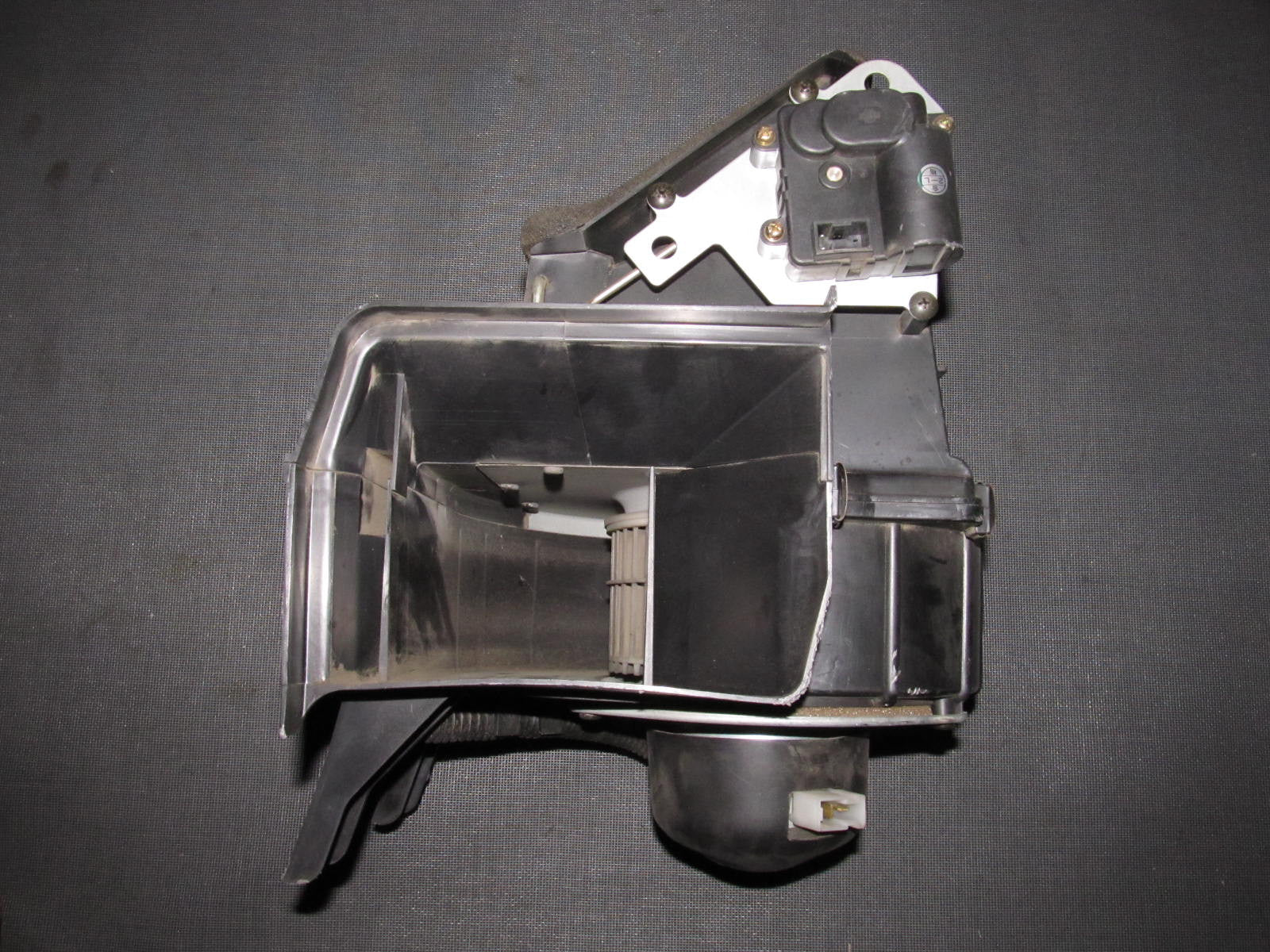 90 91 92 93 94 95 96 Nissan 300zx OEM A/C Heater Blower Motor With Box
