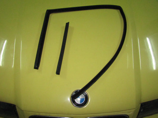 1992-1995 BMW 325 Sedan OEM Door Window Weather Stripping - Rear Left