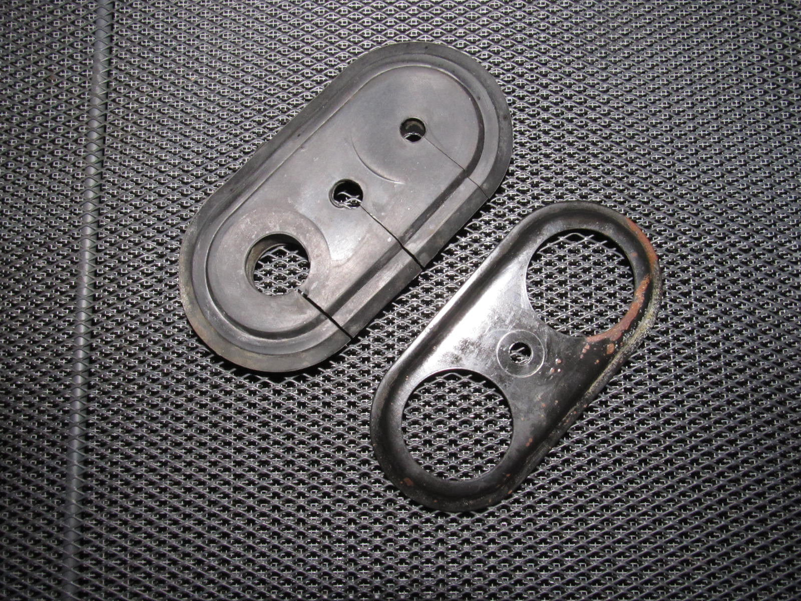 90 91 92 93 94 95 96 Nissan 300zx OEM A/C Evaporator Core Grommet