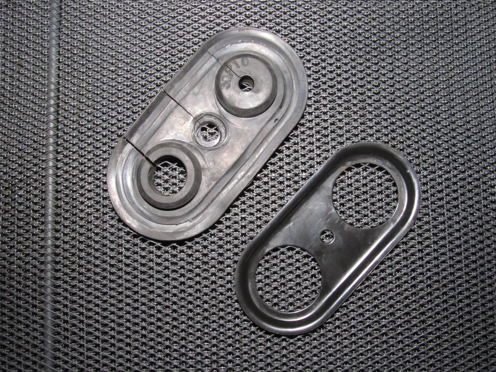 90 91 92 93 94 95 96 Nissan 300zx OEM A/C Evaporator Core Grommet