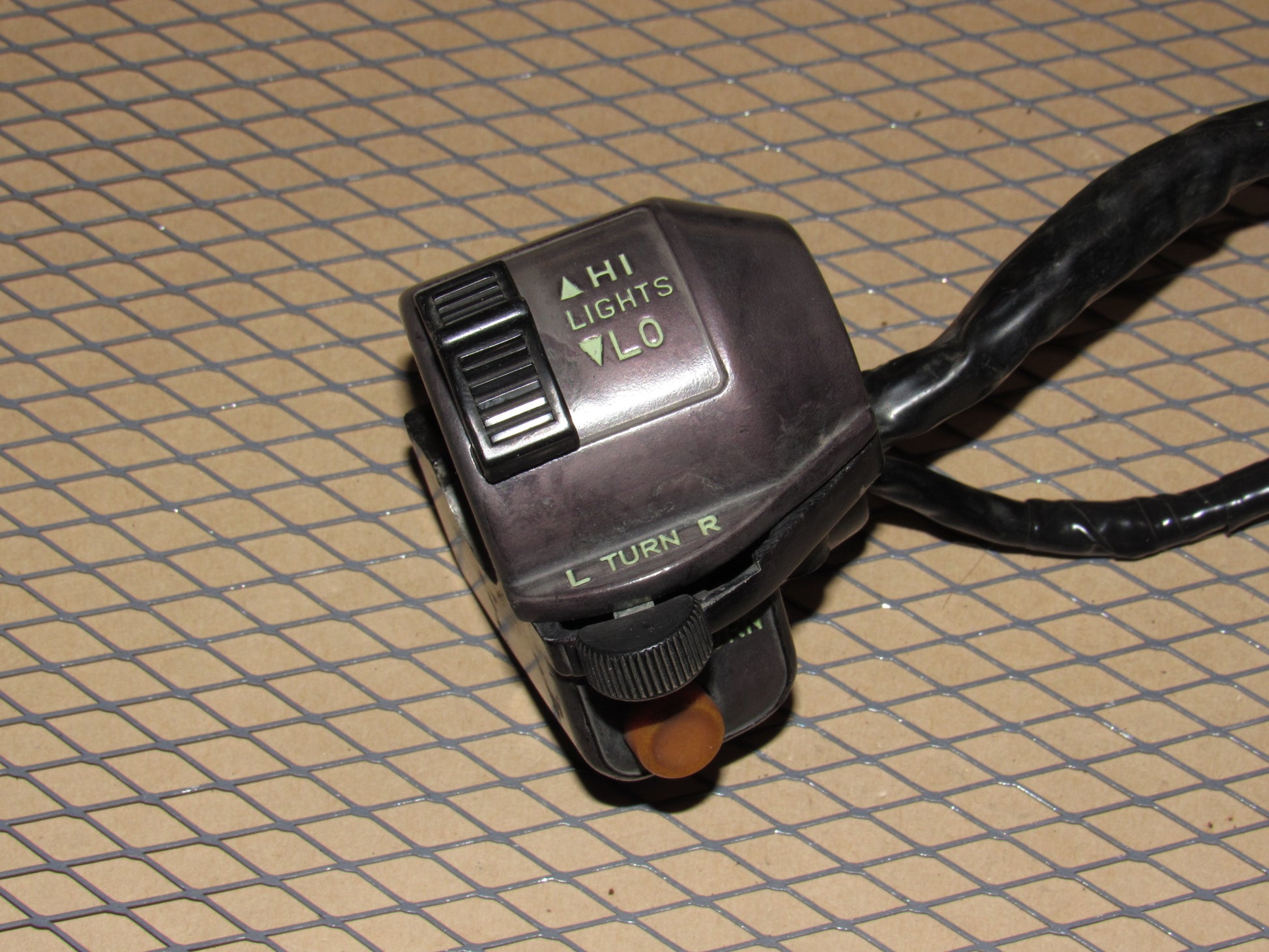 78 79 Honda Gold Wing GL1000 OEM Turn Signal Head Light Horn Switch