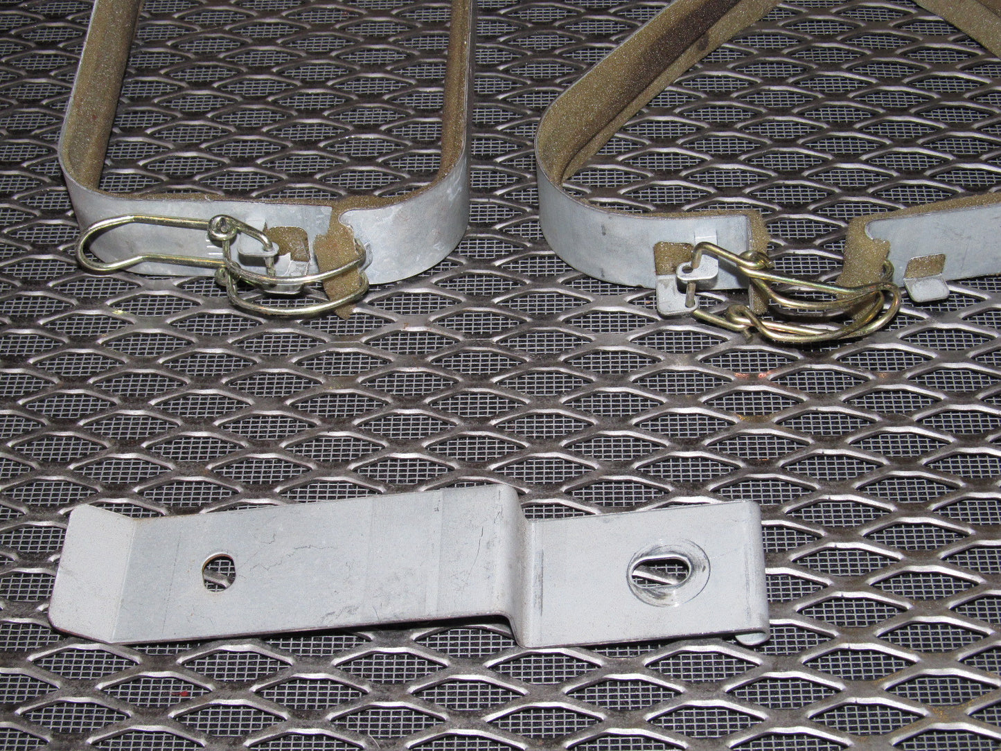 99 00 Mazda Miata OEM Heater A/C Box Clamp Set