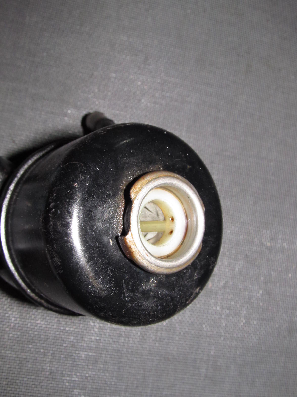 88 89 90 91 Mitsubishi Montero OEM Power Steering Reservoir Tank