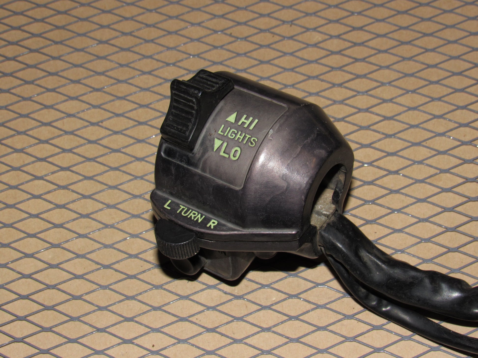 78 79 Honda Gold Wing GL1000 OEM Turn Signal Head Light Horn Switch