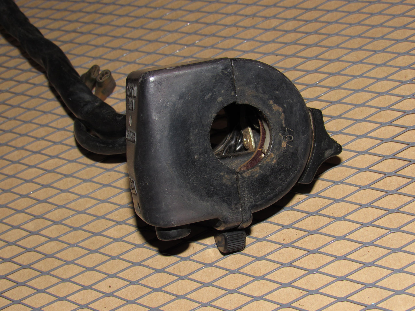 78 79 Honda Gold Wing GL1000 OEM Turn Signal Head Light Horn Switch