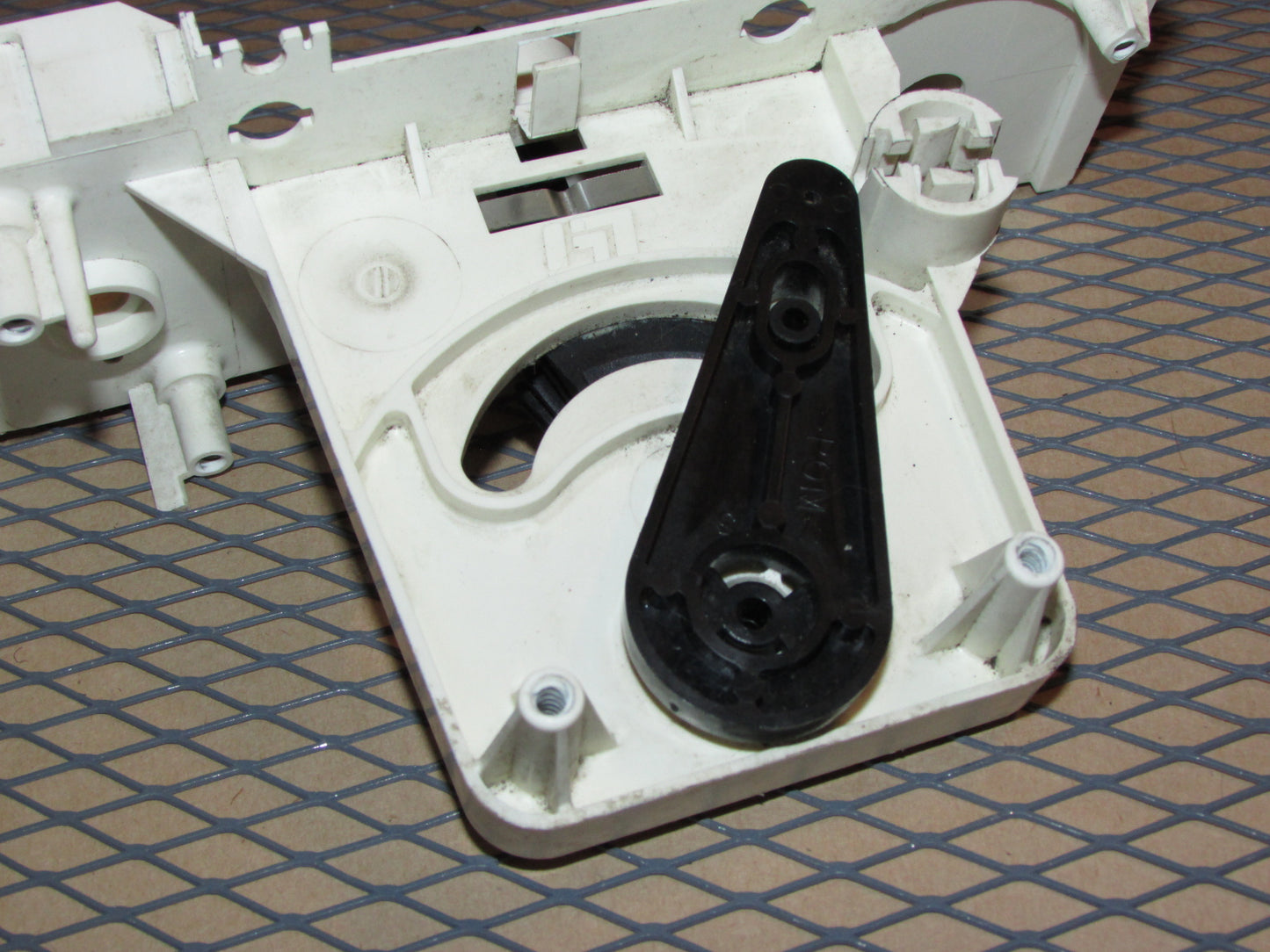 97 98 99 Toyota Camry OEM Climate Control Housing & Temperature Switch