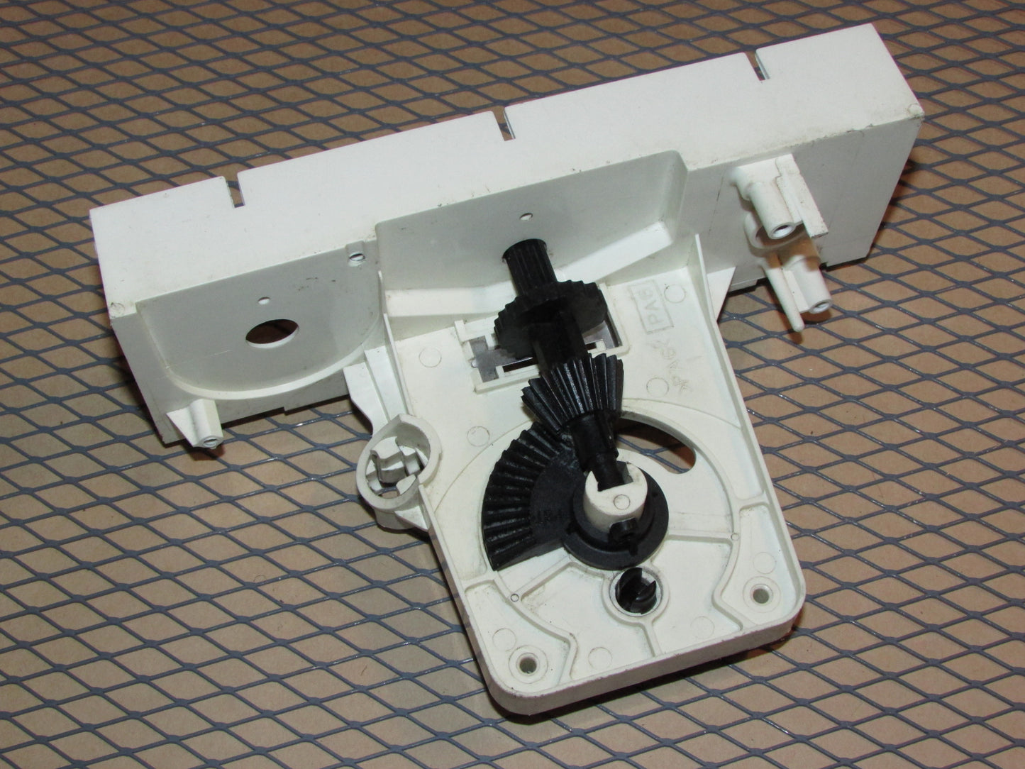 97 98 99 Toyota Camry OEM Climate Control Housing & Temperature Switch