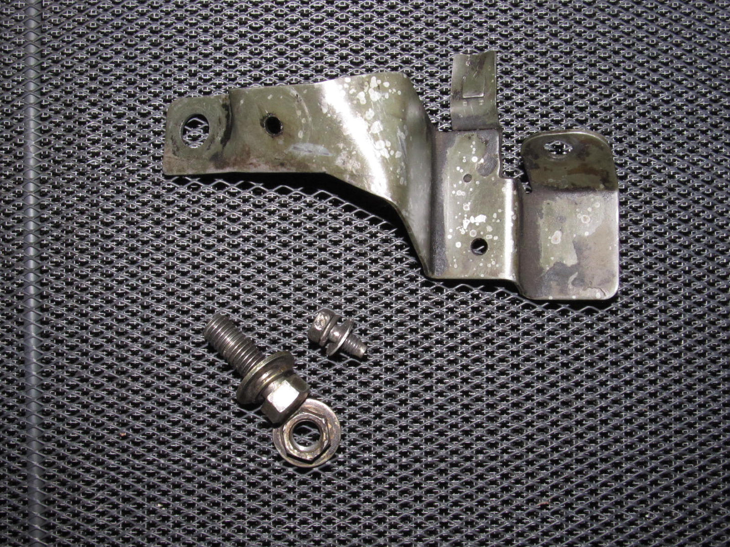 90 91 92 93 94 95 96 Nissan 300zx OEM Starter Motor Bracket