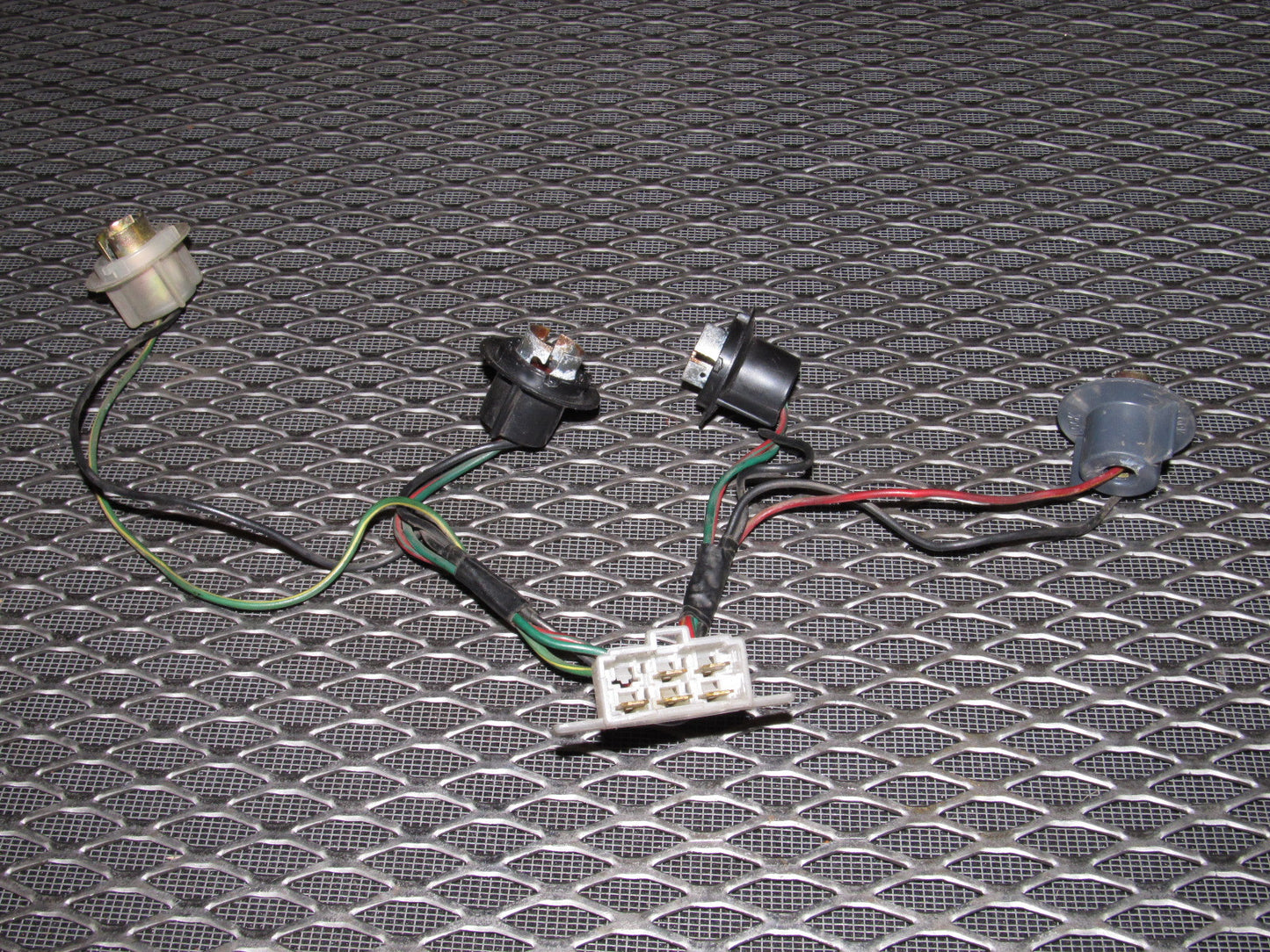 86 87 88 Mazda RX7 OEM Convertible Tail Light Bulb Socket