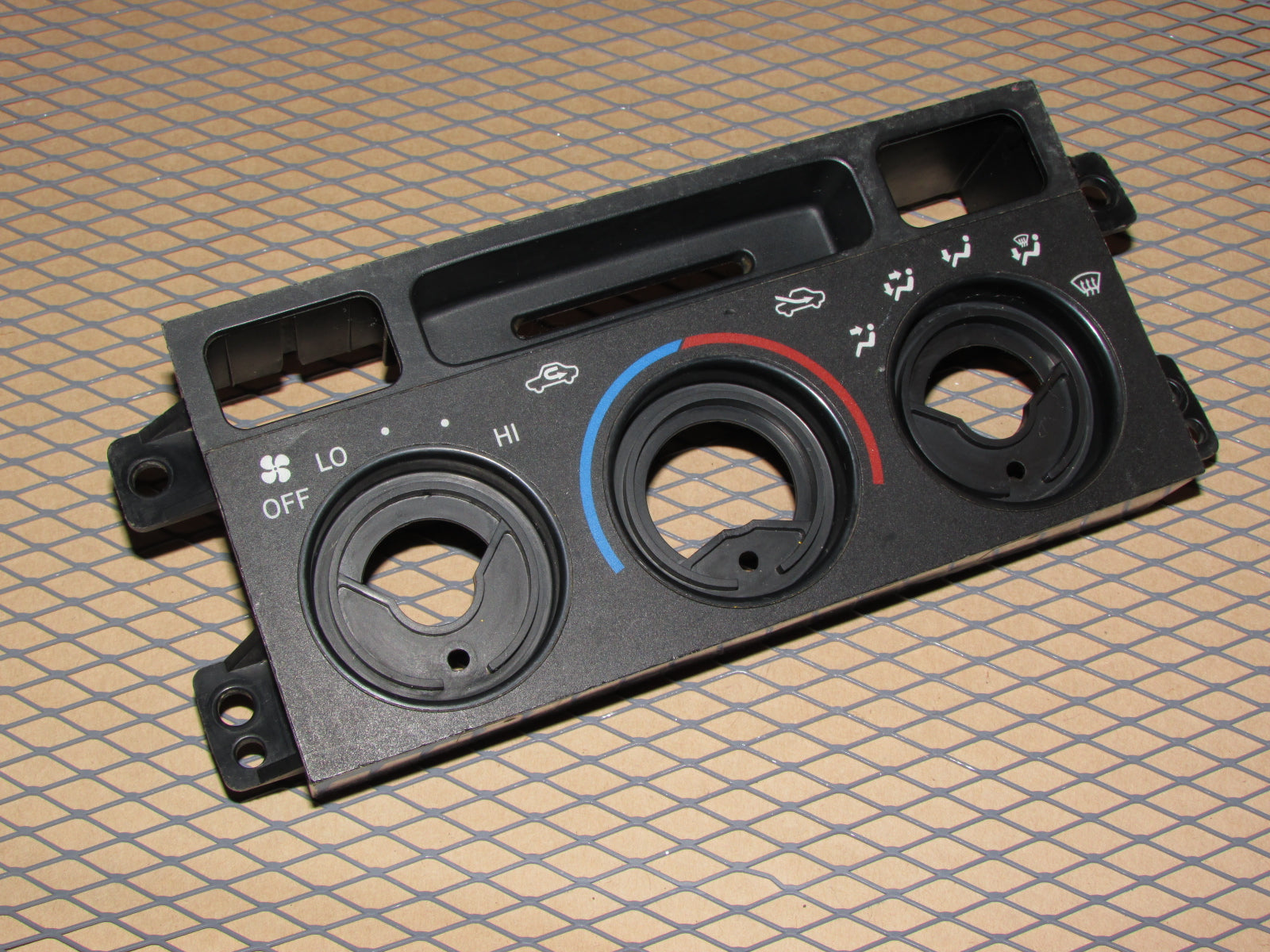 97 98 99 Toyota Camry OEM Temperature Climate Control Face Cover Plate Panel