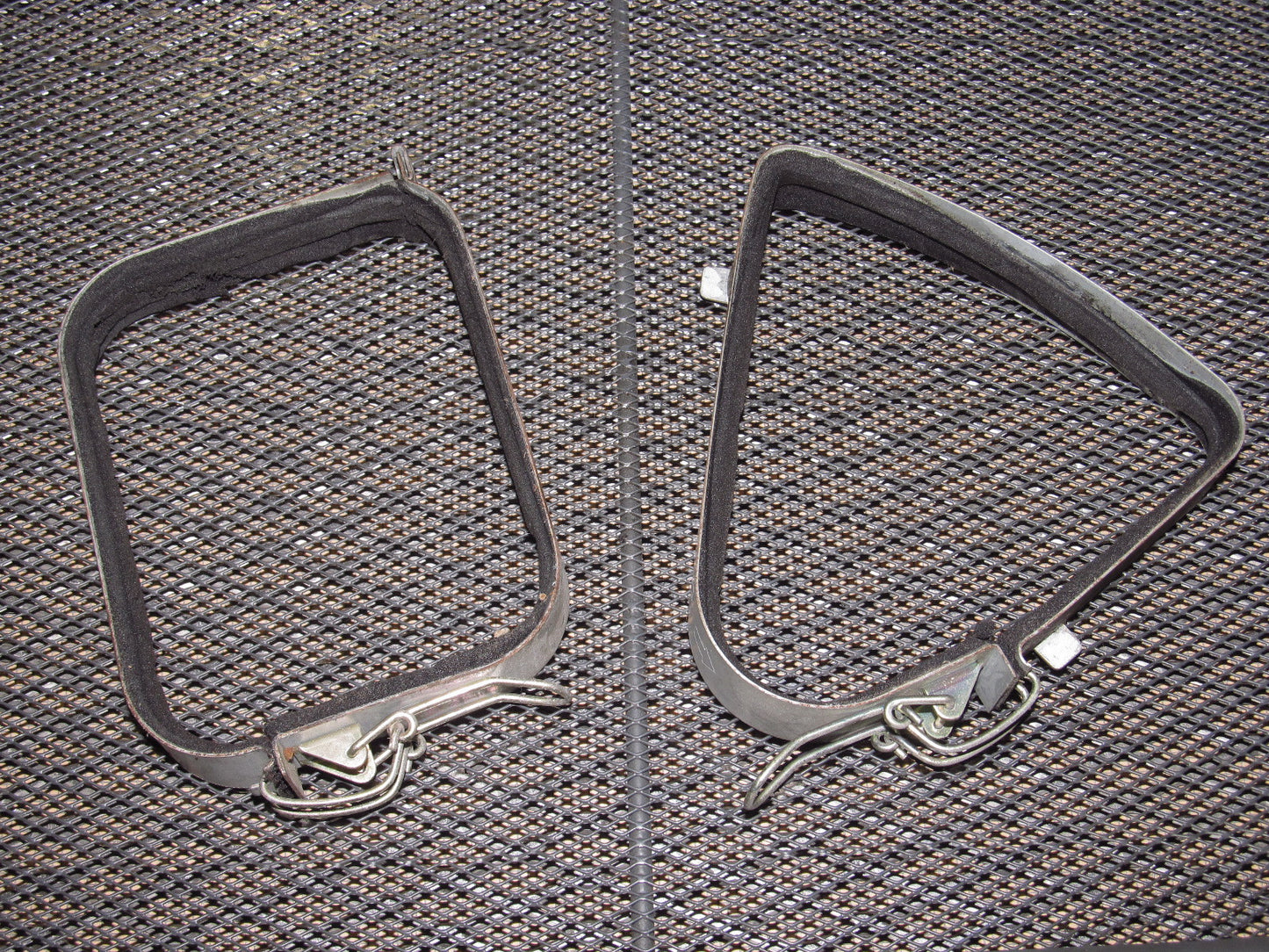 90 91 92 93 Mazda Miata OEM Heater A/C System Clamp - Set