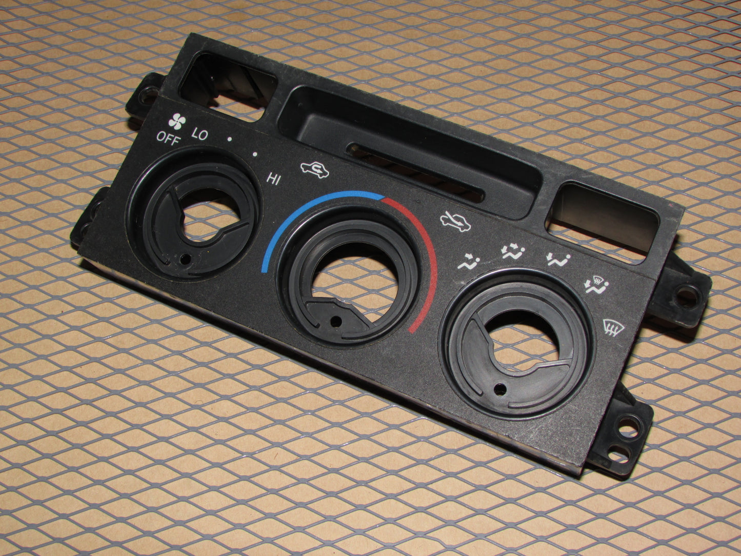 97 98 99 Toyota Camry OEM Temperature Climate Control Face Cover Plate Panel