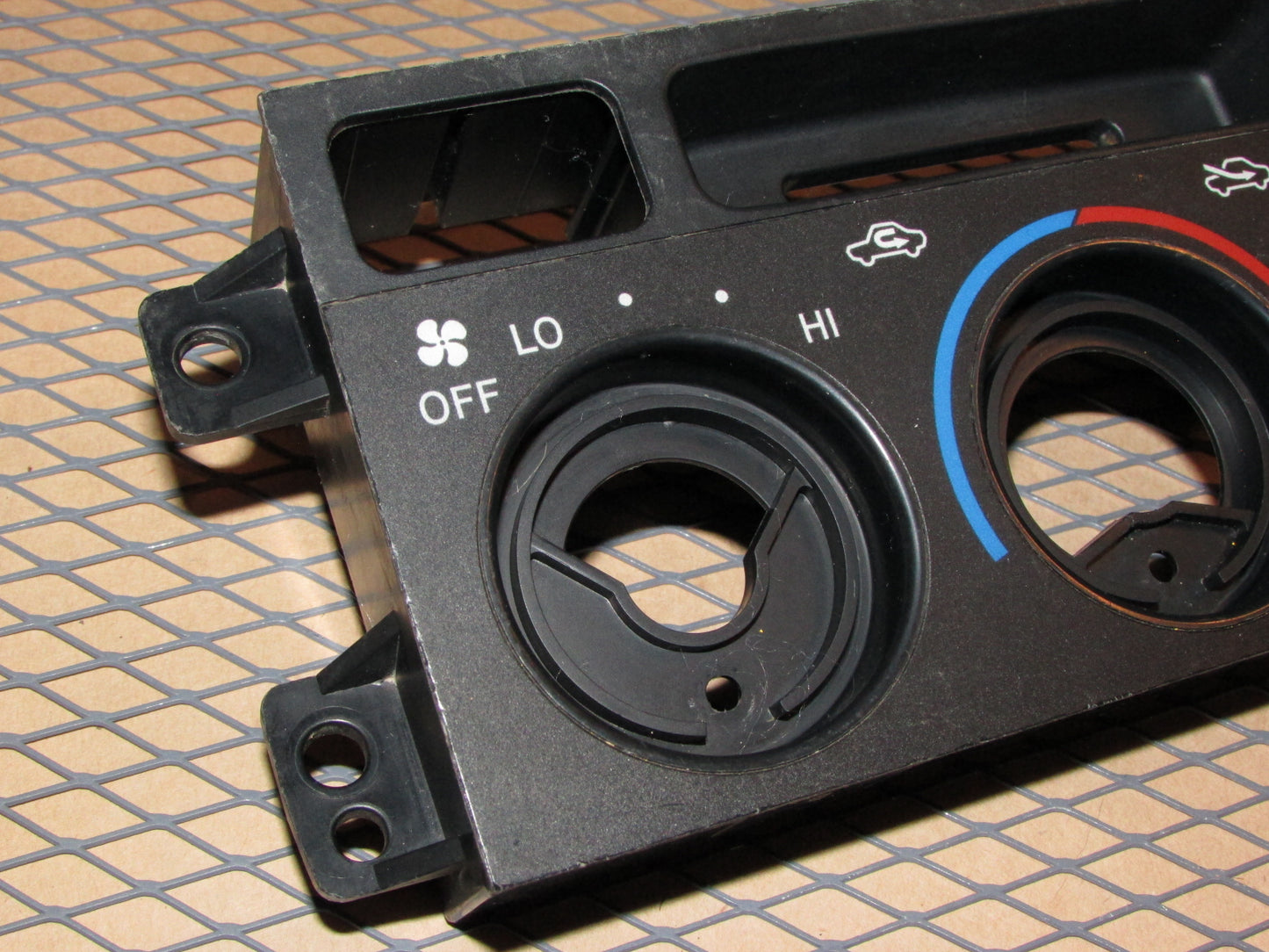 97 98 99 Toyota Camry OEM Temperature Climate Control Face Cover Plate Panel