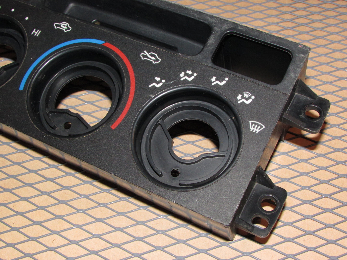 97 98 99 Toyota Camry OEM Temperature Climate Control Face Cover Plate Panel