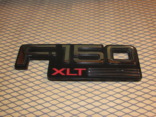92 93 94 95 96 Ford F-150 OEM Front Fender XLT Emblem Badge